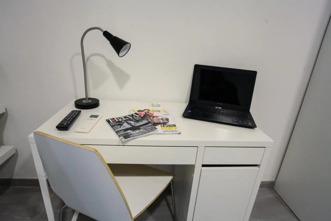 Carreteria Center Apartments location